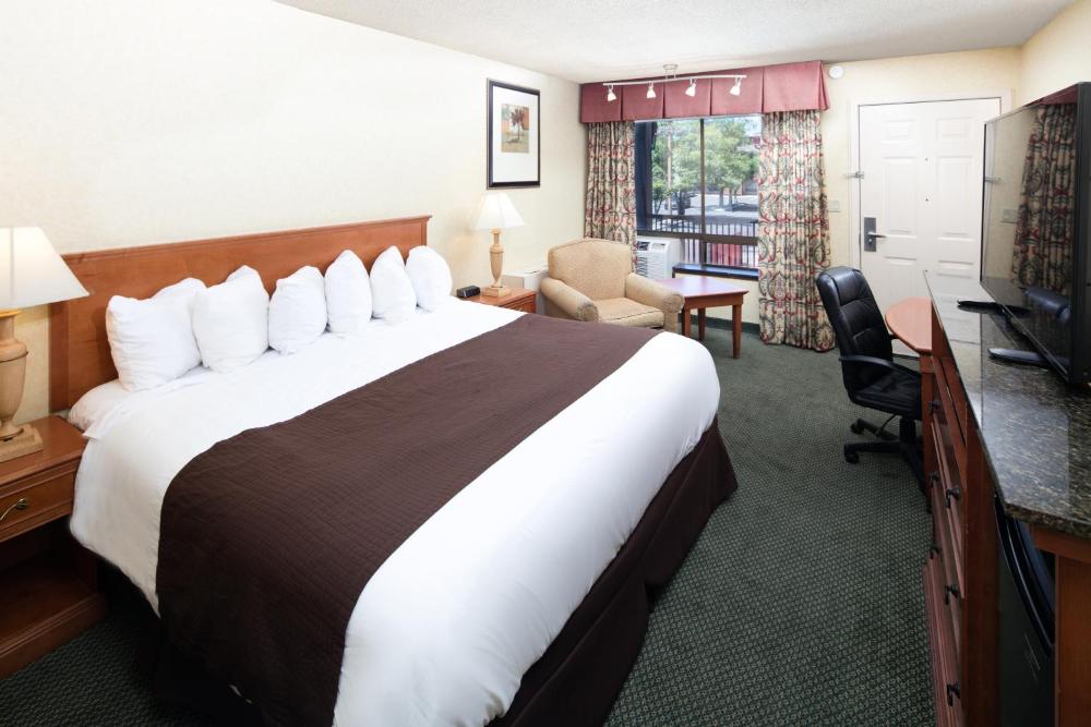 King Room interior